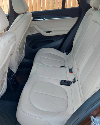 BMW X1 cena 83900 przebieg: 92000, rok produkcji 2016 z Pszczyna małe 704